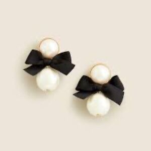 J Crew Pearl Bow Earings